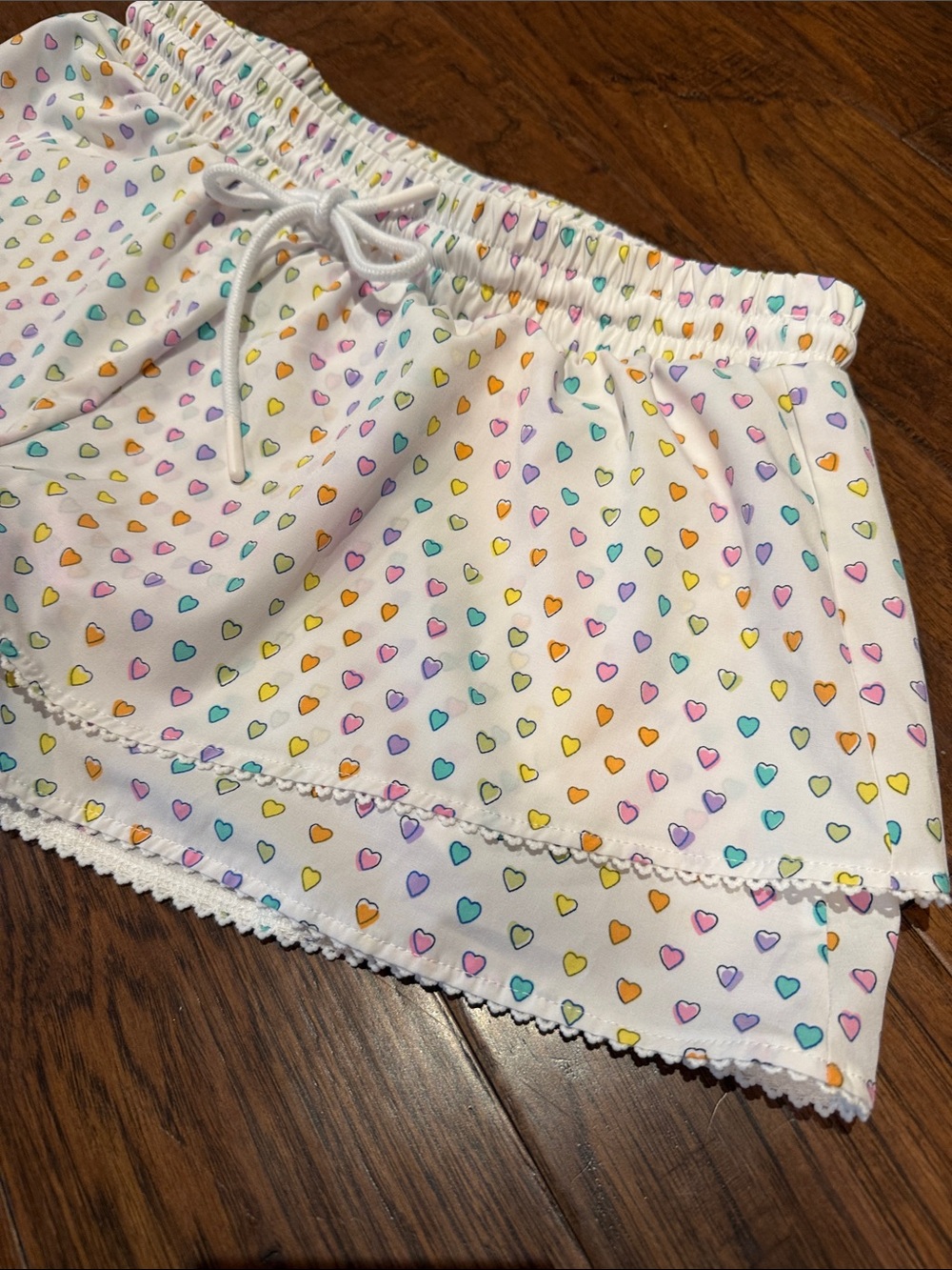 Roller Rabbit White Multicolor Heart Ruffle lounge  Shorts - Picture 3 of 6